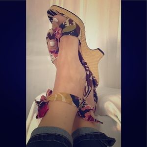 Amanda Smith Wicker Floral Wedge Heels